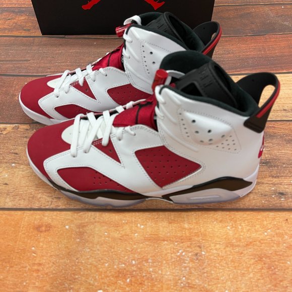Nike Men's Air Jordan 6 Retro Shoes - Picture 6 of 7